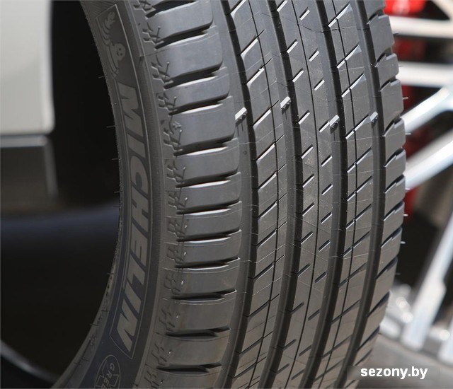 Michelin Latitude Sport 3 235/55R18 100V